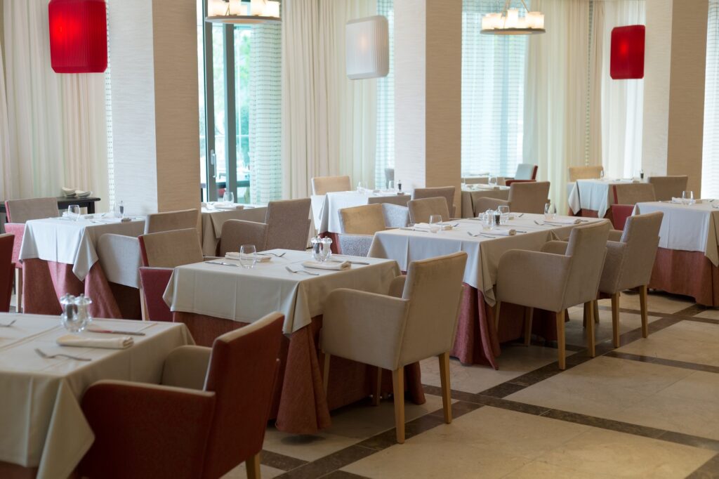 restaurant in a luxury hotel is ready to receive guests